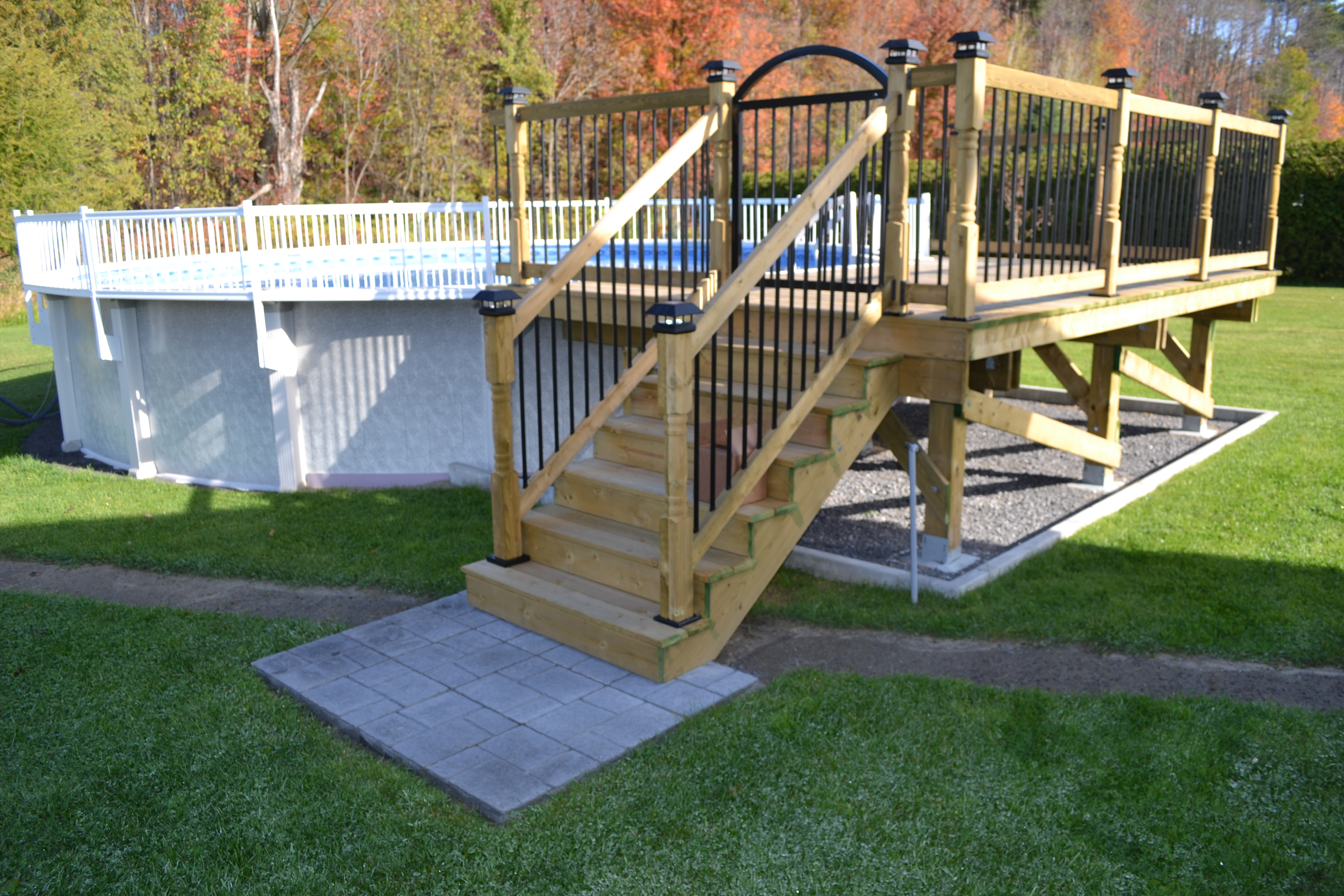 Above ground Pool deck with the deck foot anchor