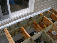 Framing for internal beams cantilevered Framing for internal beams cantilevered