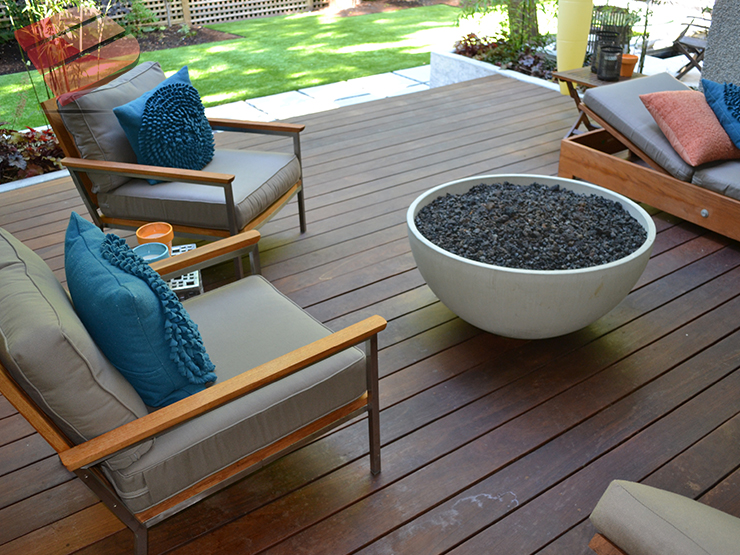 Looking for deck design inspiration. Look no further. This mid-level deck and cascading box steps will fulfill any deck builder's wildest dreams.