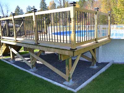 Above ground pool deck